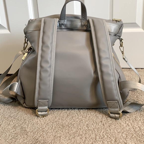 Greyfox diaper bag with changing pad and brand new stroller hooks. - Picture 4 of 5